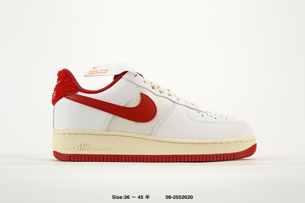 ナイキ靴正面デザイン